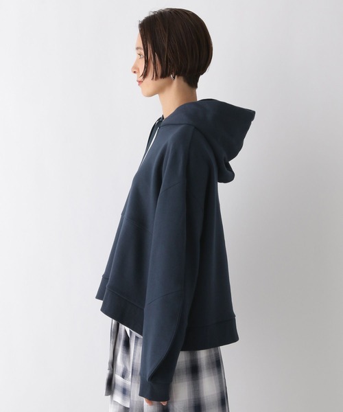 LEPSIM（レプシィム）の「ボリュームスリーブフーディー　242719（パーカー・レディース・グレー/ネイビー/レッド・FREE）」の22枚目の写真