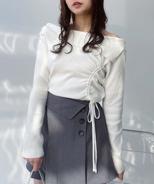 AS KNOW AS plus（アズノゥアズプラス）の「●オフショル風シャーリングデザインプルオーバー（Tシャツ/カットソー・レディース・オフホワイト/ブラック/杢グレー/シルバー・FREE）」の8枚目の写真