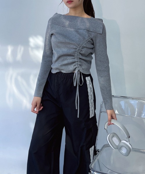 AS KNOW AS plus（アズノゥアズプラス）の「●オフショル風シャーリングデザインプルオーバー（Tシャツ/カットソー・レディース・オフホワイト/ブラック/杢グレー/シルバー・FREE）」の14枚目の写真