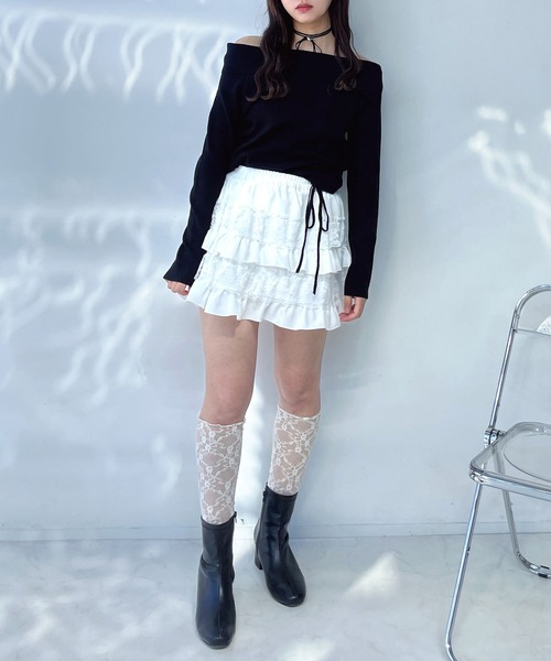 AS KNOW AS plus（アズノゥアズプラス）の「●オフショル風シャーリングデザインプルオーバー（Tシャツ/カットソー・レディース・オフホワイト/ブラック/杢グレー/シルバー・FREE）」の20枚目の写真