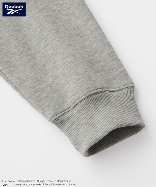 Reebok（リーボック）の「Reebok/リーボック 別注ダブルロゴ刺繍/プリント ビッグシルエットプルオーバーパーカー（パーカー・レディース・アッシュグレー/ブラック/ダークネイビー/オフホワイト・L/M）」の7枚目の写真