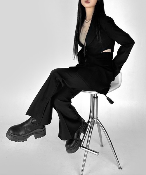 LVEU.（ラブユ.）の「【LVEU.】カットアウトワンピースジャケット / アウター ジャケット オーバー カットアウト レイヤード モード テーラード ブラック グレー（テーラードジャケット・レディース・グレー/ブラック・FREE）」の13枚目の写真