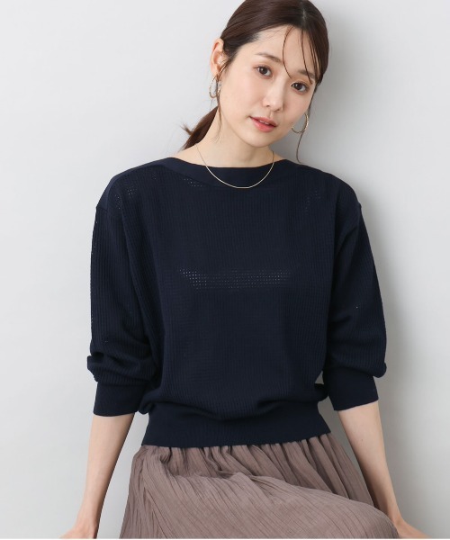 MK MICHEL KLEIN(エムケーミッシェルクラン)の「アイレット柄ドルマン風ニット/洗える(ニット/セーター・レディース・アクア/ホワイト/レッド系/ネイビー/ライトブラウン・38)」の4枚目の写真