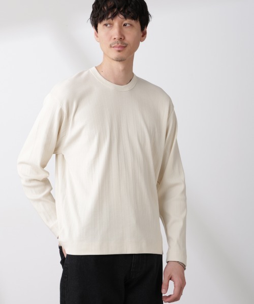 NANO universe(ナノユニバース)の「ランダムフライスロングスリーブTシャツ 長袖(Tシャツ/カットソー・メンズ・ベージュ系その他/チャコール・M/L)」の2枚目の写真