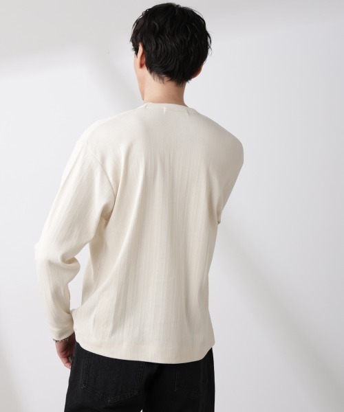 NANO universe(ナノユニバース)の「ランダムフライスロングスリーブTシャツ 長袖(Tシャツ/カットソー・メンズ・ベージュ系その他/チャコール・M/L)」の12枚目の写真