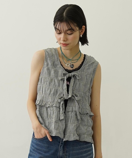 MILKFED.(ミルクフェド)の「RIBBON FRILL TANK TOP(タンクトップ・レディース・ライトパープル/ブルー/ブラック・ONE SIZE)」の2枚目の写真