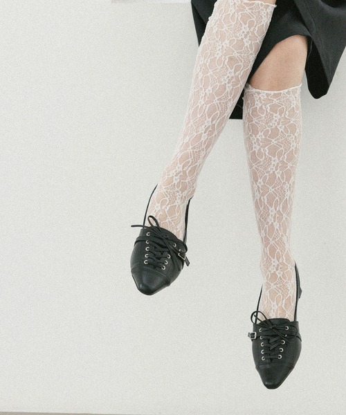 Heather(ヘザー)の「レースハイSOX 327688(ソックス/靴下・レディース・アイボリー/ブラック・ONE SIZE)」の2枚目の写真