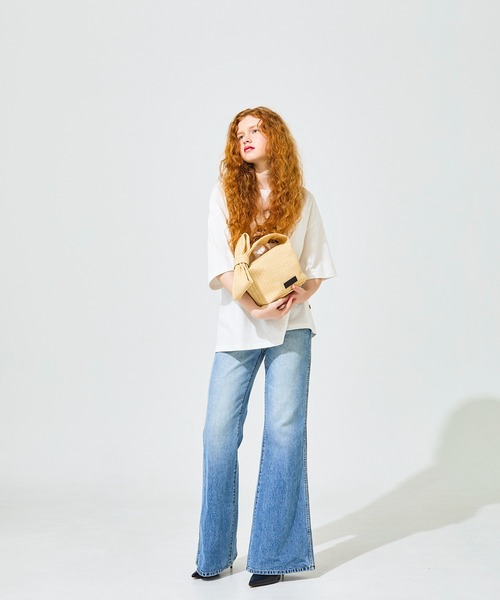 HELOYSE(エロイーズ)の「RIBBON POUCH RAFFIA(ハンドバッグ・レディース・ベージュ/ブラック・FREE)」の8枚目の写真