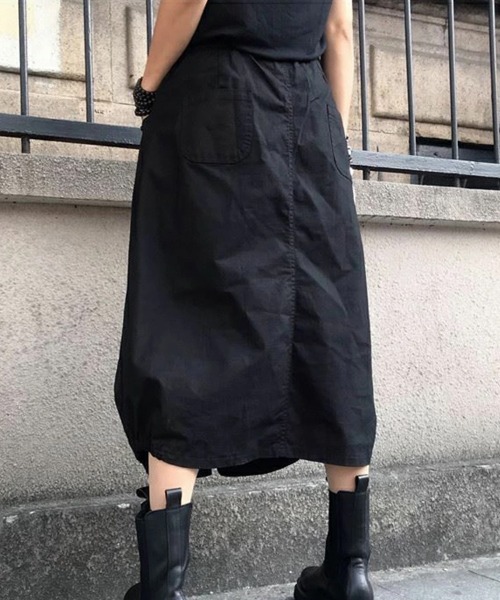 SallyLunn（サリーラン）の「【選べる5カラー/M～XLサイズ展開♪】裾ゴムAラインミディ丈スカート（スカート・レディース・ブラック/ベージュ/ネイビー/グレー/オリーブ・MEDIUM/LARGE/X-LARGE）」の7枚目の写真