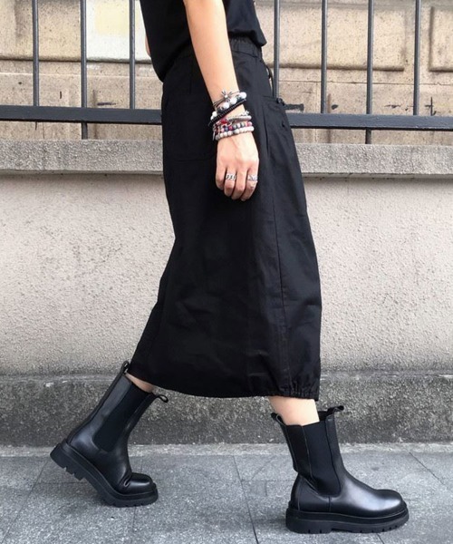 SallyLunn（サリーラン）の「【選べる5カラー/M～XLサイズ展開♪】裾ゴムAラインミディ丈スカート（スカート・レディース・ブラック/ベージュ/ネイビー/グレー/オリーブ・MEDIUM/LARGE/X-LARGE）」の9枚目の写真