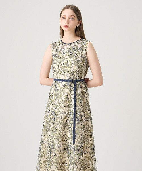 アートフラワーエンブロイダリーワンピース（ドレス）｜ANAYI（アナイ