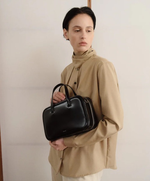 【ROH SEOUL】★人気/送料関税込★ Medium Tin square tote bag ROH SEOUL/ローソウル MEDIUM TIN SQUARE TOTE BAG トートバッグ