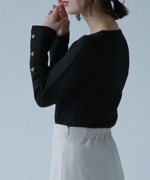 SUNFLOWER EIGHT（サンフラワーエイト）の「袖ボタンリブトップス（Tシャツ/カットソー・レディース・グリーン/ホワイト/ブラック・FREE）」の16枚目の写真