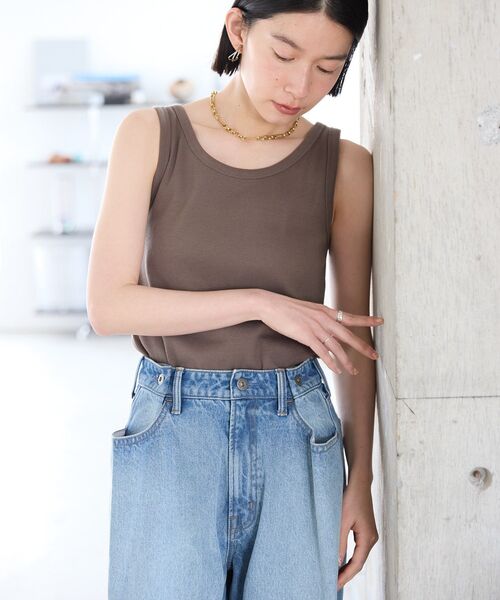 AMERICAN HOLIC（アメリカンホリック）の「抗菌防臭テレコタンクトップ（タンクトップ・レディース・モカ/グレイッシュベージュ/ブラック/アイボリー・M/L）」の13枚目の写真