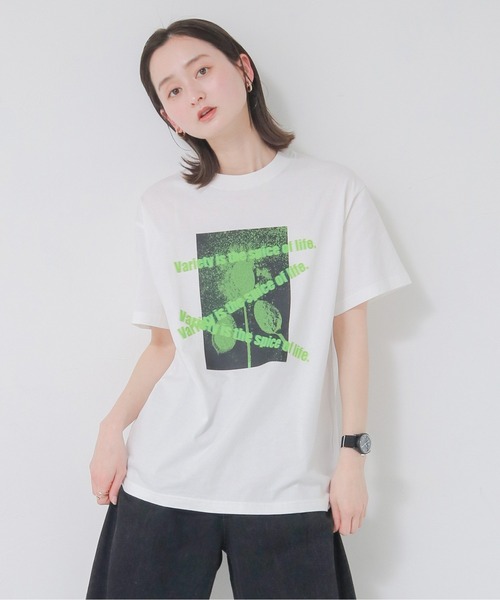 UNIT CHEST（ユニットチェスト）の「【UNIT CHEST】unique unisex T-shirt　VTFAコラボT ”variety is the spice of life” by RIRIKA TOGUCHI（Tシャツ/カットソー・レディース・ホワイト/ブラック・L/M/S）」の13枚目の写真