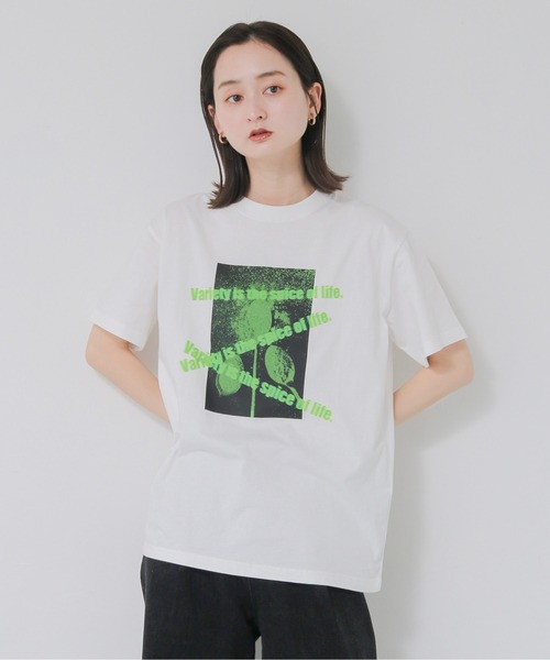 UNIT CHEST（ユニットチェスト）の「【UNIT CHEST】unique unisex T-shirt　VTFAコラボT ”variety is the spice of life” by RIRIKA TOGUCHI（Tシャツ/カットソー・レディース・ホワイト/ブラック・L/M/S）」の16枚目の写真