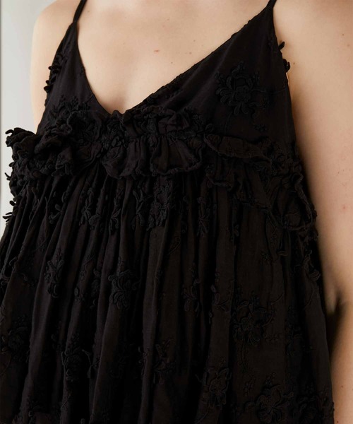 crinkle crinkle crinkle】3D embroidery camisole/3D刺繍