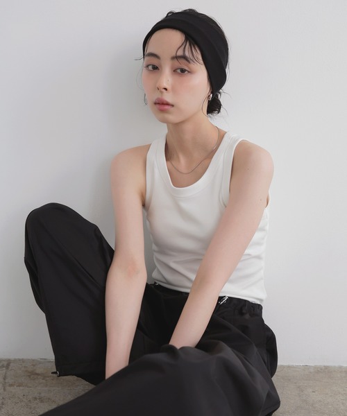 LIAN(リアン)の「アメスリリブタンクトップ(Tシャツ/カットソー・レディース・ブラック×ベージュ/ベージュ×ブラック/ブラック/オフホワイト・FREE)」の2枚目の写真
