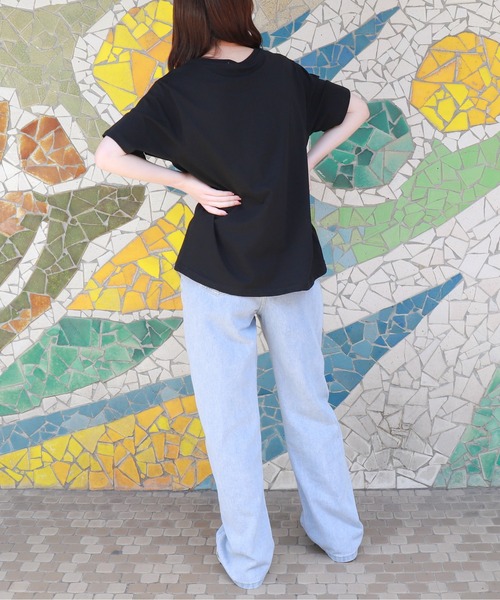 libelle more(リベル モア)の「〈接触冷感・USAコットン〉Ce n'est pasロゴプリント半袖Tシャツ(Tシャツ/カットソー・レディース・ラベンダー/ライトカーキ/オフホワイト/チャコールグレー/グレイッシュベージュ/サックスブルー/ブラック・M)」の20枚目の写真