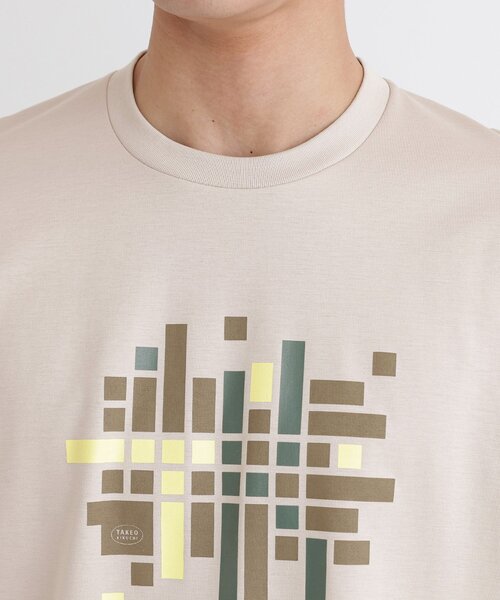 TAKEO KIKUCHI（タケオキクチ）の「モザイクロゴ ポンチTシャツ（Tシャツ/カットソー・メンズ・ライトベージュ/ホワイト/ライトグレー系9・01/02/03/04）」の8枚目の写真