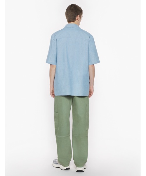 Maison Kitsune(メゾンキツネ)の「RELAXED SHORT SLEEVE SHIRT(シャツ/ブラウス・メンズ・インディゴブルー・S/XS/XL/L/M)」の4枚目の写真