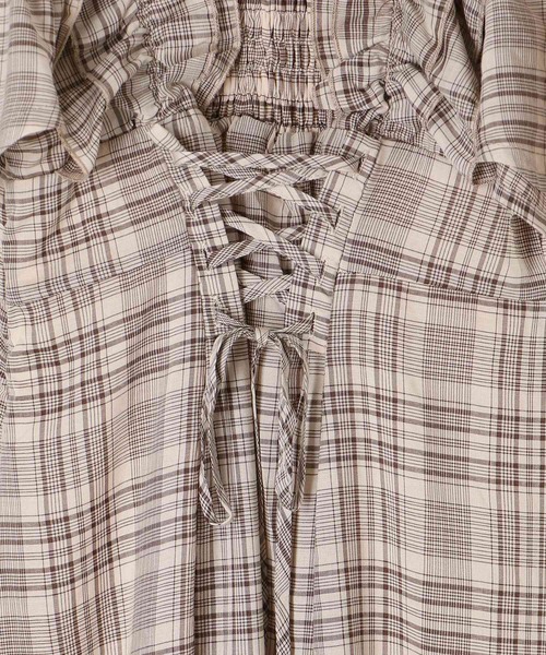 MAJESTIC LEGON（マジェスティックレゴン）の「バックレースアップフリルワンピース（ワンピース・レディース・ブラウン系その他2/ブラック系その他/ホワイト系その他2/ブラック系その他2・SMALL/MEDIUM/LARGE/X-SMALL）」の6枚目の写真