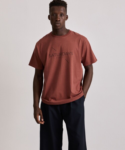 Saturdays NYC（サタデーズ ニューヨークシティ ）の「Pigment Dyed Surf SS Tee（Tシャツ/カットソー・メンズ・キナリ/ネイビー/レンガ・L/M/S/XL/X-SMALL）」の21枚目の写真