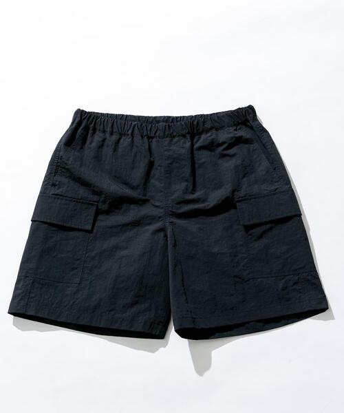 URBAN RESEARCH Sonny Label（アーバンリサーチサニーレーベル）の「ナイロンカーゴショートパンツ（その他パンツ・メンズ・パープル/イエロー/ブラック/カーキ/ブルー・MEDIUM/LARGE）」の2枚目の写真