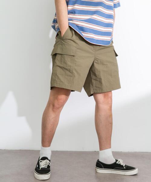 URBAN RESEARCH Sonny Label（アーバンリサーチサニーレーベル）の「ナイロンカーゴショートパンツ（その他パンツ・メンズ・パープル/イエロー/ブラック/カーキ/ブルー・MEDIUM/LARGE）」の20枚目の写真