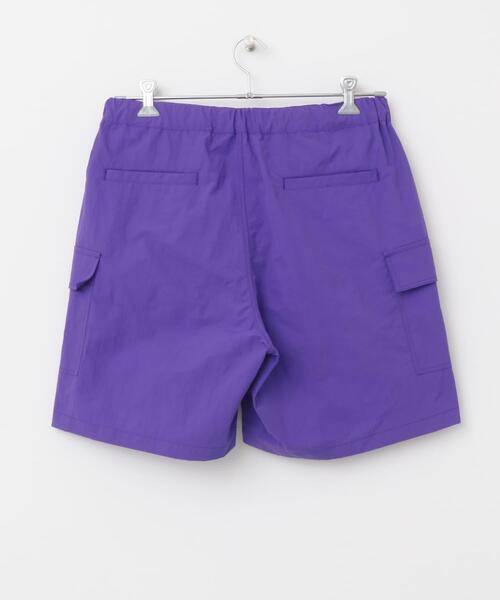 URBAN RESEARCH Sonny Label（アーバンリサーチサニーレーベル）の「ナイロンカーゴショートパンツ（その他パンツ・メンズ・パープル/イエロー/ブラック/カーキ/ブルー・MEDIUM/LARGE）」の17枚目の写真