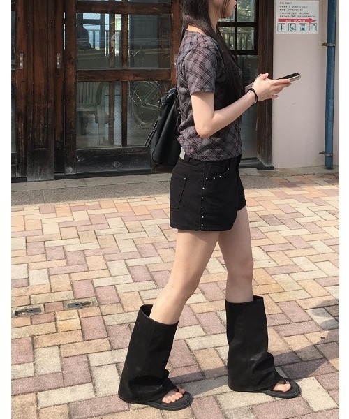 anyonemore（エニワンモア）の「チェック柄スリムフィット半袖カーディガン（Tシャツ/カットソー・レディース・アイボリー/チャコール・FREE）」の12枚目の写真