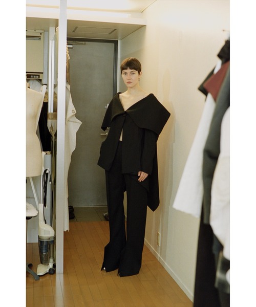 YOHEI OHNO（ヨウヘイオオノ）の「"Antipope" Jacket（その他アウター・レディース・ブラック・36）」の2枚目の写真