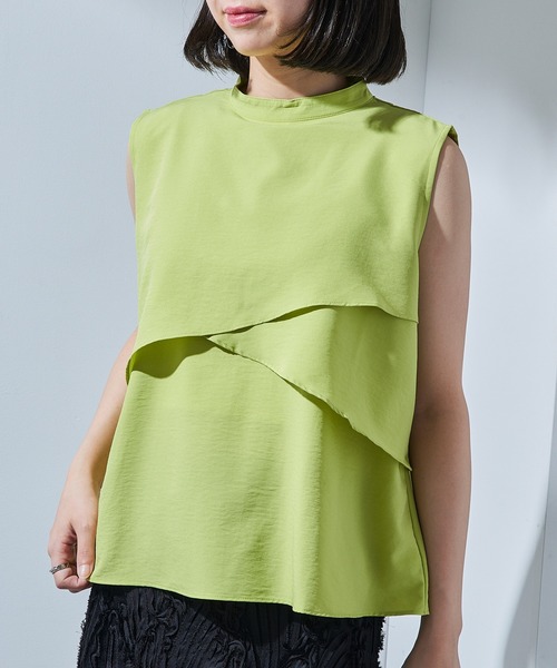 MAISON BREEZE(メゾンブリーズ)の「【MAISON BREEZE】アシンメトリーフレアーノースリーブブラウス trc(シャツ/ブラウス・レディース・ライム/オフホワイト/ブラック・FREE)」の18枚目の写真