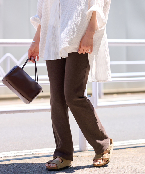 FRAMeWORK(フレームワーク)の「ブークレラッセルパンツ(その他パンツ・レディース・ブラック/ブラウン・36/38)」の15枚目の写真