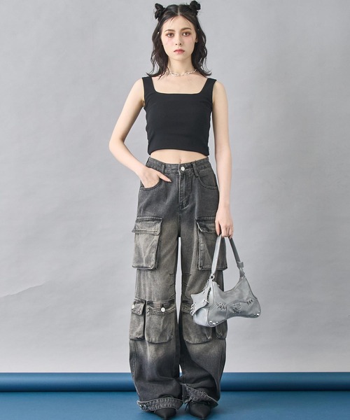 ANAP(アナップ)の「クロップド タンクトップ(タンクトップ・レディース・グレー/ホワイト/ブラック/グリーン・FREE)」の8枚目の写真