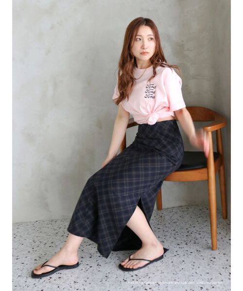 Ungrid（アングリッド）の「チェックアイラインスカート（スカート・レディース・ネイビー/ブラウン・MEDIUM/SMALL）」の18枚目の写真
