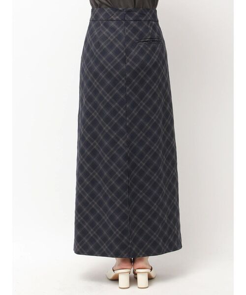 Ungrid（アングリッド）の「チェックアイラインスカート（スカート・レディース・ネイビー/ブラウン・MEDIUM/SMALL）」の22枚目の写真