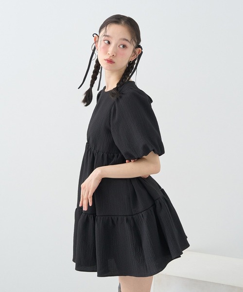 earth music&ecology（アースミュージックアンドエコロジー）の「バックリボンパフスリーブミニワンピース（ワンピース・レディース・グレイッシュブルー/ブラック/アイボリー・FREE）」の8枚目の写真