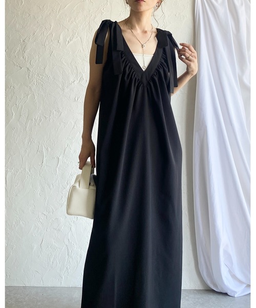 ホルターボリュームフレアロングワンピース ZARA - ZARA ホルターネック ロングフレアワンピース リネン混の