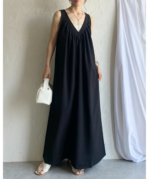 あき様　diagram ボリュームフレアロングワンピース 36未使用 ブラウス あき様 diagram ボリュームフレアロングワンピース 36未使用 ブラウス