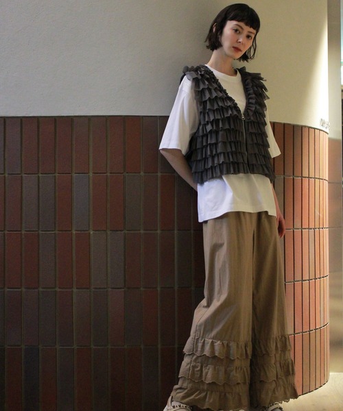 H.A.K(ハク)の「スワイー天竺スパンコールサークル刺繍Tシャツ(Tシャツ/カットソー・レディース・ブラック/ホワイト/ネイビー・FREE)」の9枚目の写真