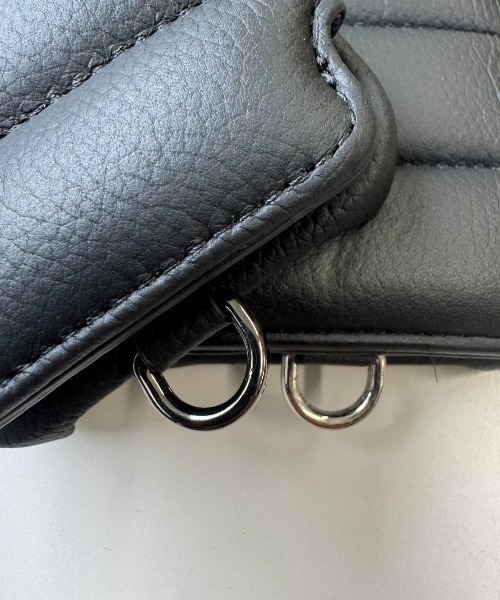 DEMIU（デミュウ）の「DEMIU/デミュウ/別注 BALLON iPhone16/16Pro（スマホケース/カバー・メンズ・ブラック・1/2）」の11枚目の写真