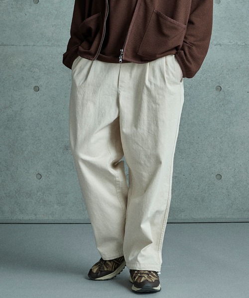 FUSE(フューズ)の「スピンドルイージーパンツ(その他パンツ・メンズ・ブルー/ブラック/ホワイト・02/01/03)」の18枚目の写真
