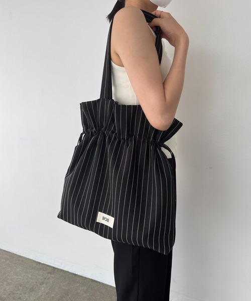 ストライプデザイン トートバッグ 黒 セール】【ZOZO限定】Stripe logo tote bag / ストライプロゴトート