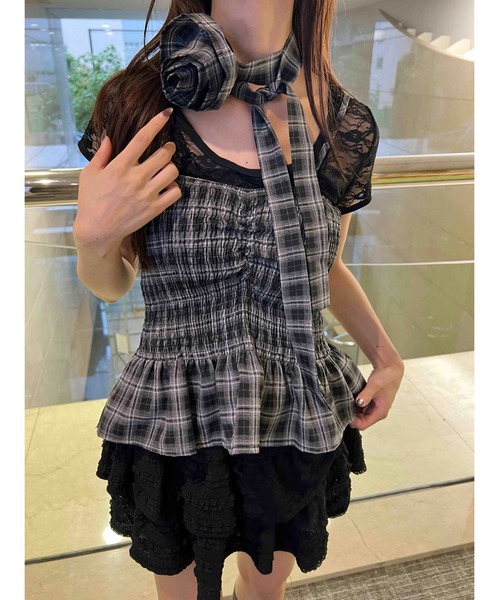 PHILLY（フィリー）の「《2点セット》ローズチョーカーセットチェックベアトップ（チューブトップ・レディース・ブラック/サックスブルー・FREE）」の3枚目の写真