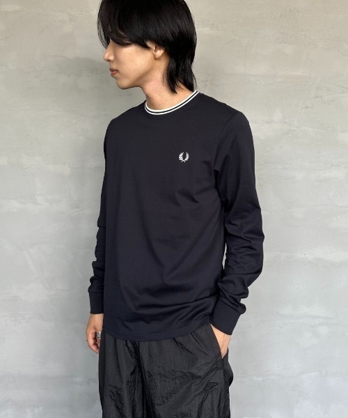 FRED PERRY（フレッドペリー）の「[FRED PERRY/フレッドペリー] ツインティップライン ロングスリーブTシャツ M9602（Tシャツ/カットソー・レディース・ブラック/ホワイト/ネイビー・S/M/L）」の20枚目の写真