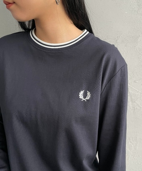 FRED PERRY（フレッドペリー）の「[FRED PERRY/フレッドペリー] ツインティップライン ロングスリーブTシャツ M9602（Tシャツ/カットソー・レディース・ブラック/ホワイト/ネイビー・S/M/L）」の18枚目の写真
