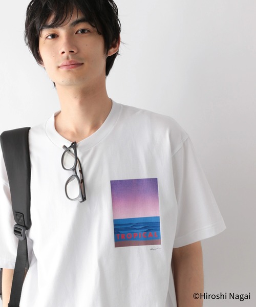 GLOBAL WORK（グローバルワーク）の「永井博コラボ/Tシャツ/半袖/575237（Tシャツ/カットソー・メンズ・チャコールグレー/ホワイト系その他2/ホワイト系その他/ダークブラウン/ホワイト系その他3/ブラック/杢グレー/ホワイト系その他4・SMALL/X-LARGE/LARGE/MEDIUM）」の4枚目の写真