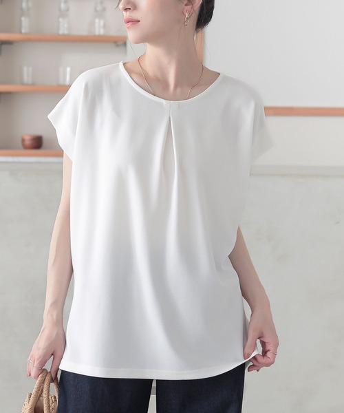 n'OrLABEL（ノアールレーベル）の「【機能素材】『フレンチスリーブカットソー』（Tシャツ/カットソー・レディース・オフホワイト/ブラック/チャコール・2/1）」の11枚目の写真