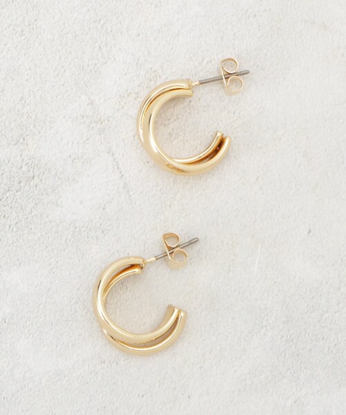 OPAQUE.CLIP(オペークドットクリップ)の「メタル2連ピアス(ピアス(両耳用)・レディース・シルバー系/ゴールド・00)」の2枚目の写真